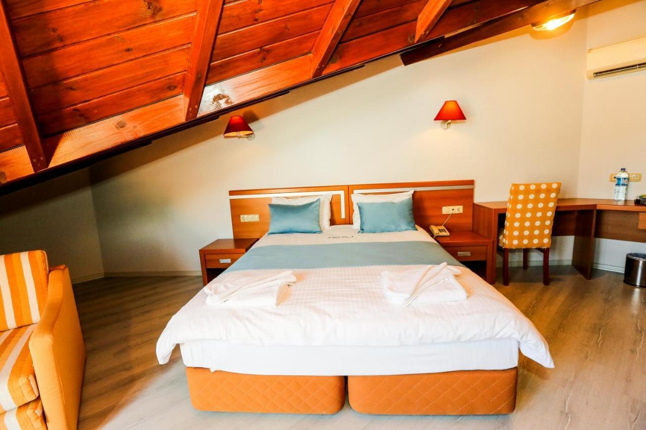 Hotel Gocek Unlu Göcek